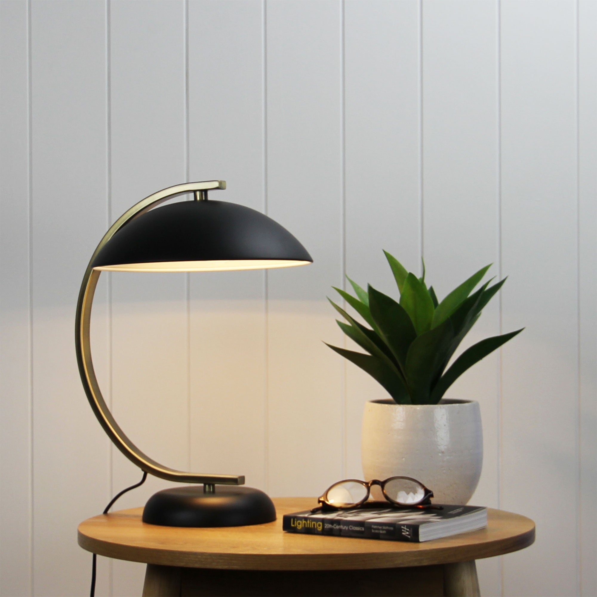 Deco Table Lamp Black and Antique Brass